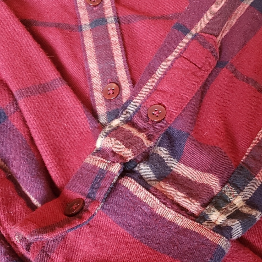Red flannel - Picture 4 of 4